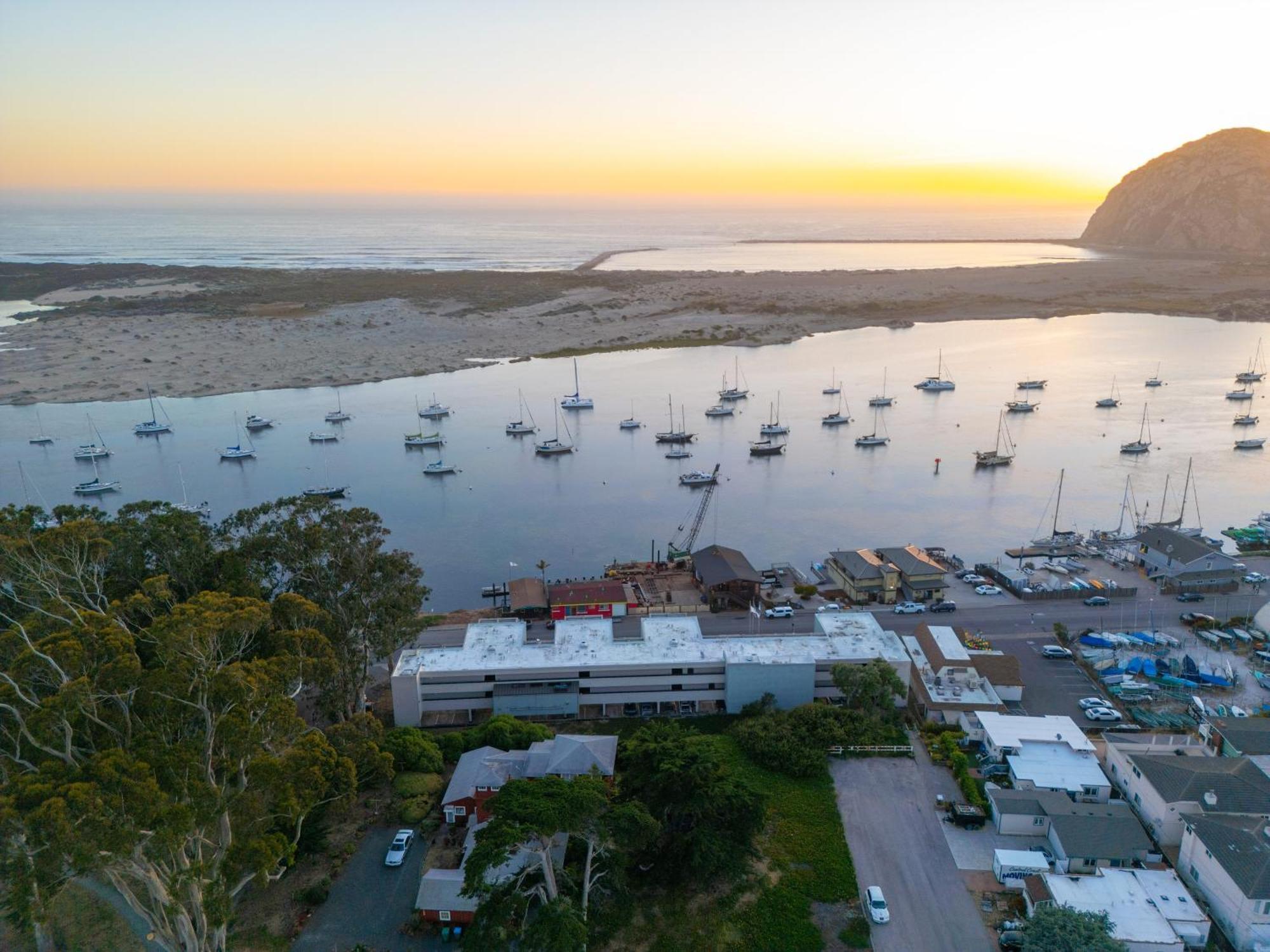 456 Embarcadero Inn & Suites Morro Bay Exteriör bild